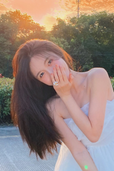 老师出轨学生